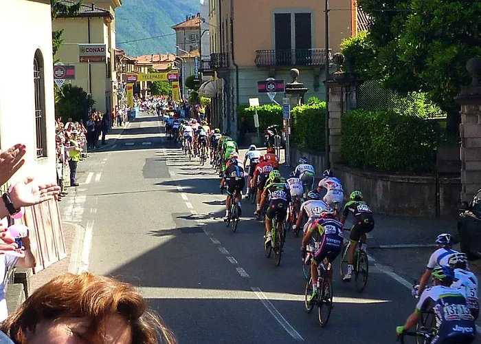 Casa Peroschi Couette-café Menaggio